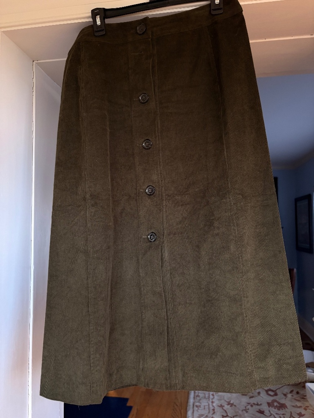 Banana Republic Corduroy Khaki Green Maxi Skirt with Buttons in size 12